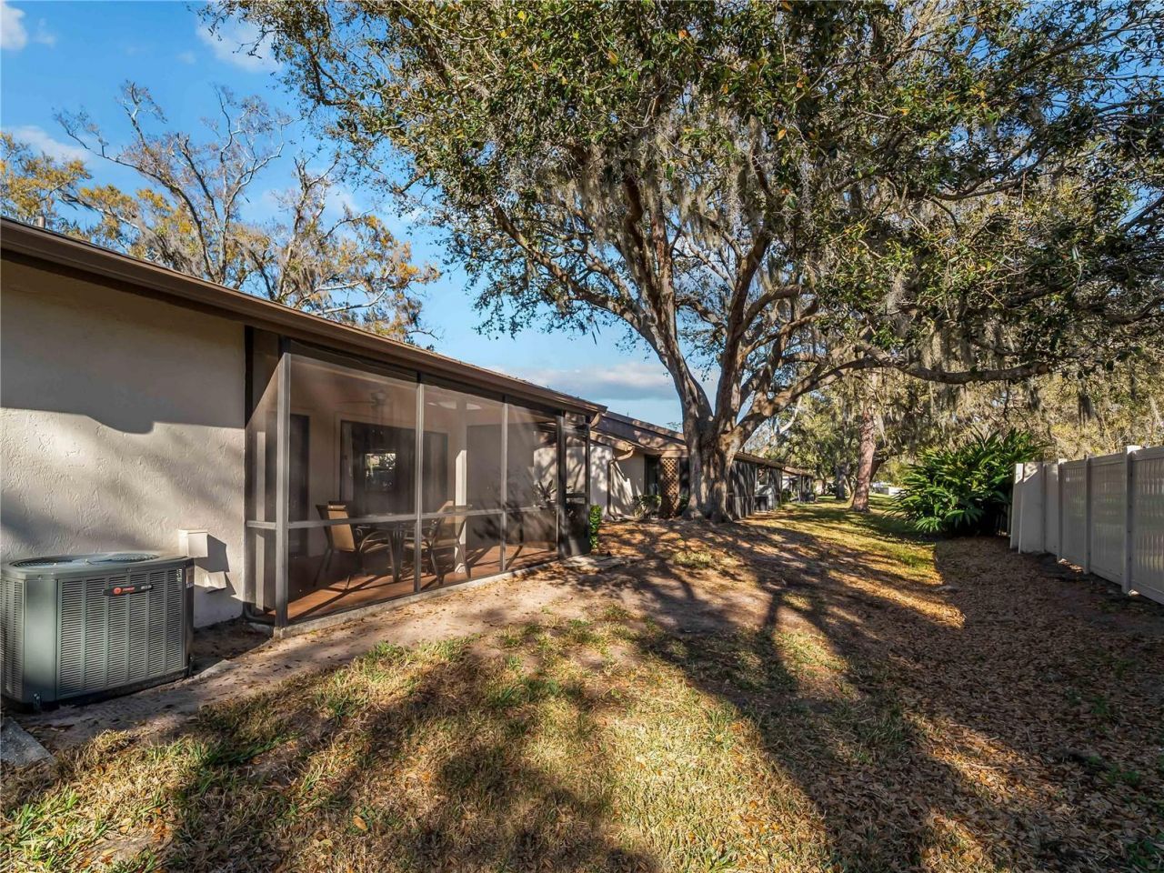 4668 Oak Hill Lane, Unit 40, Sarasota, FL 34232 Photo