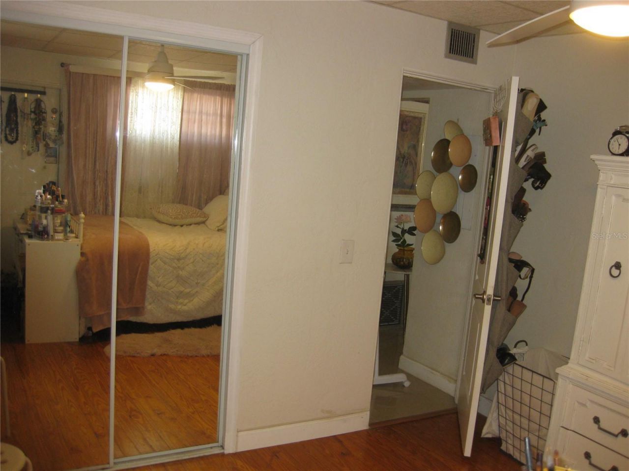 5860 43rd Terrace N, Unit 1518, Kenneth City, FL 33709 Photo