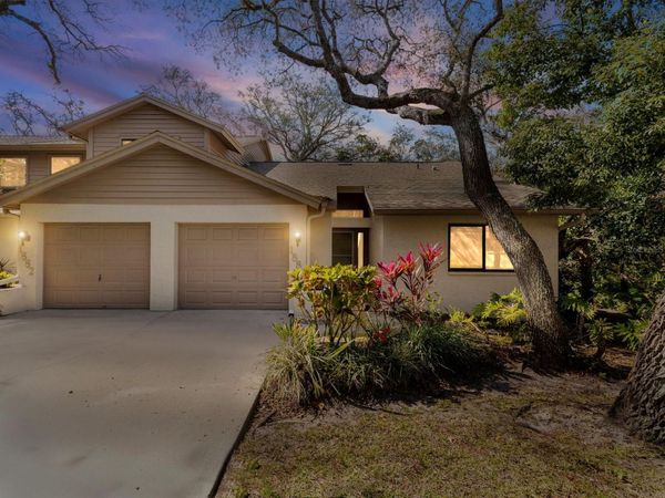 1880 WHISPERING WAY, TARPON SPRINGS, FL 34689