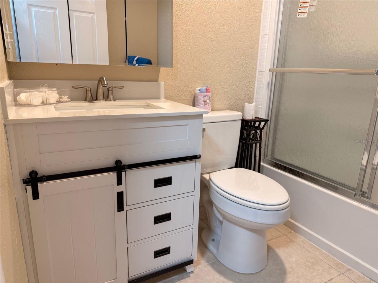 1605 Club Circle , Unit 1605, Lakeshore, FL 33854 Photo