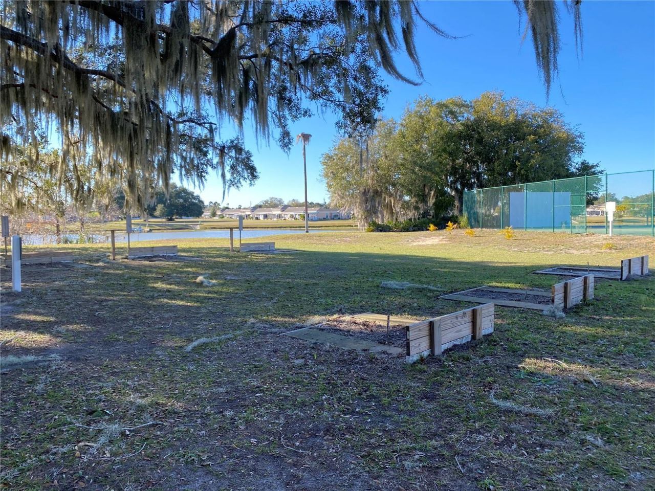 1605 Club Circle , Unit 1605, Lakeshore, FL 33854 Photo