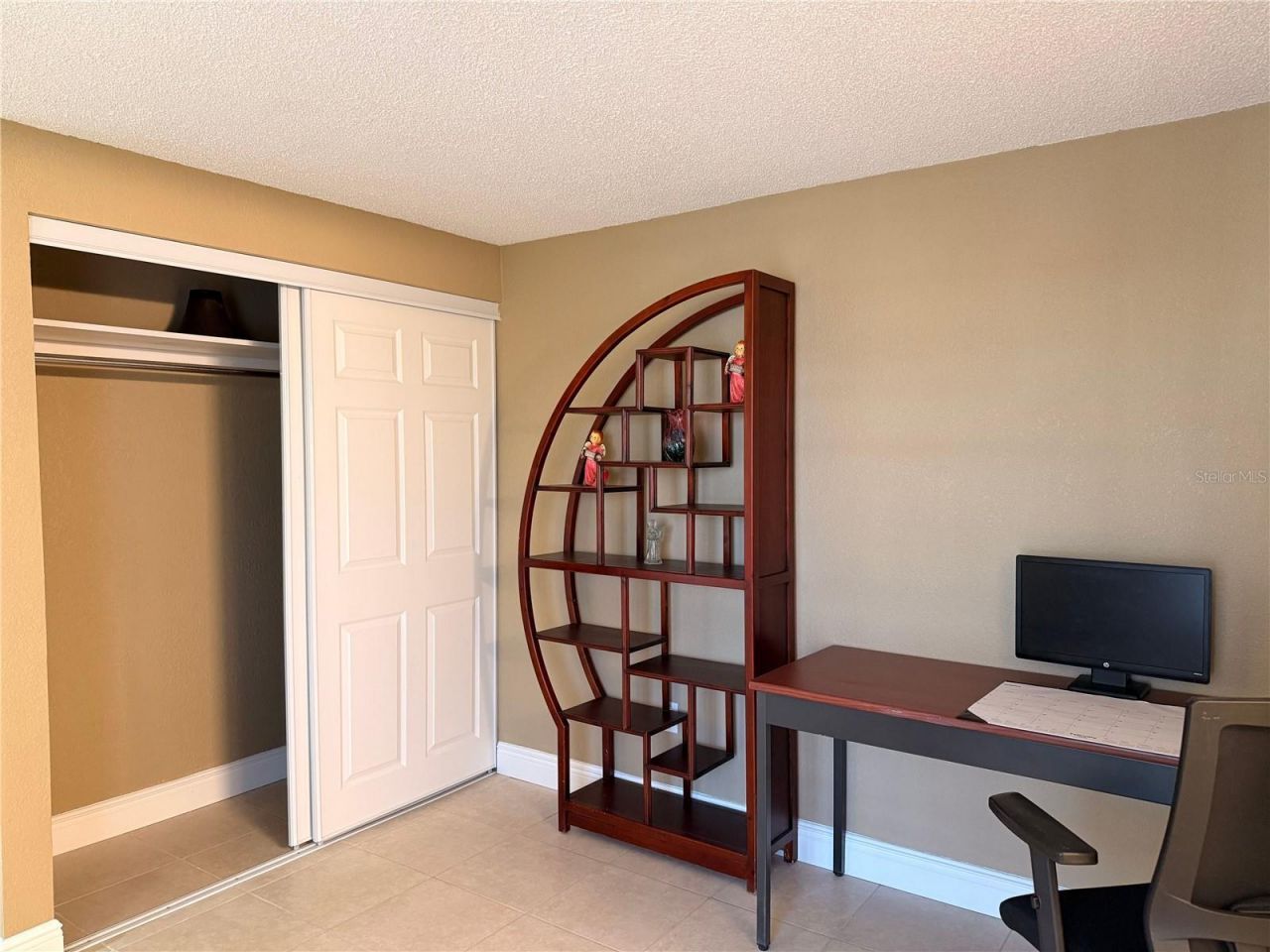 1605 Club Circle , Unit 1605, Lakeshore, FL 33854 Photo