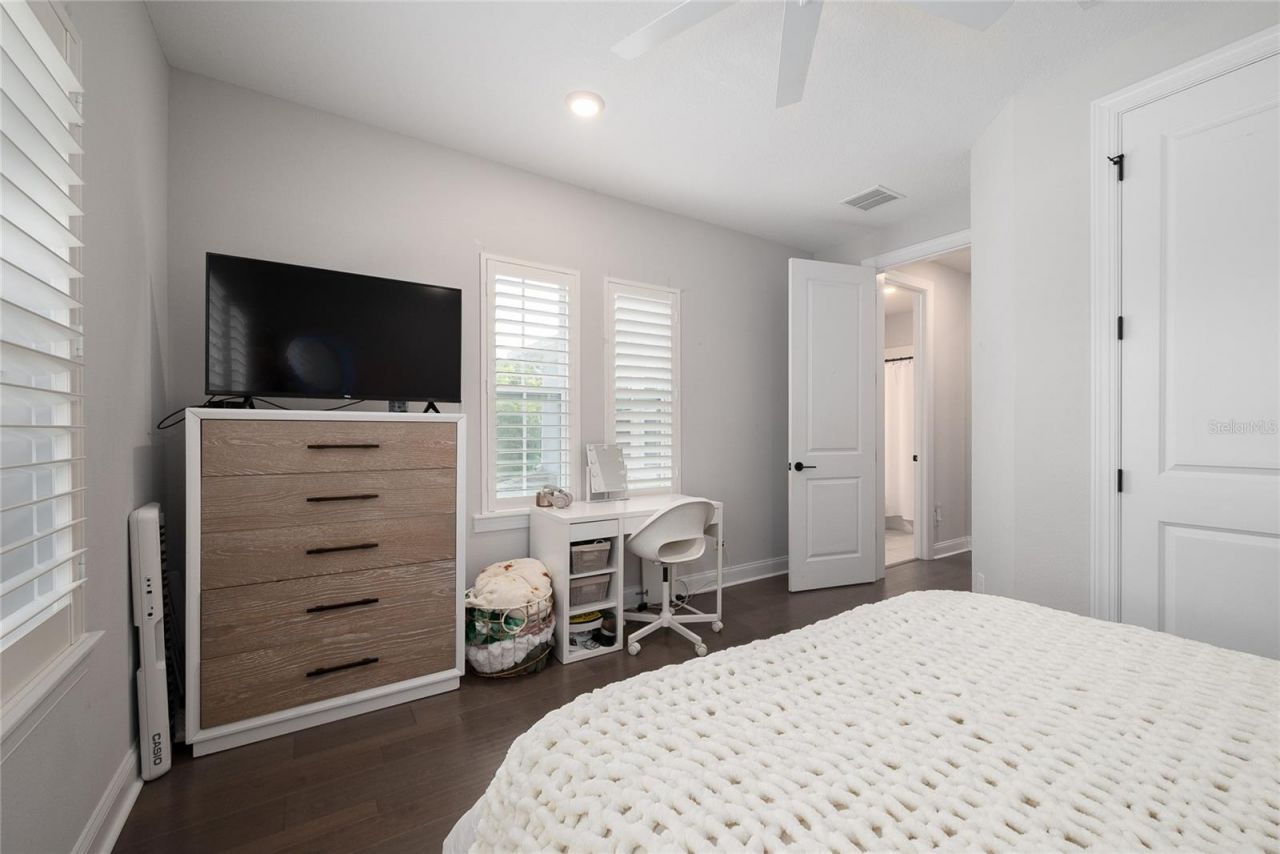 1516 Lancaster Drive, Orlando, FL 32806 Photo