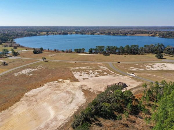 38400 WOODED MEADOW DRIVE , UMATILLA, FL 32784