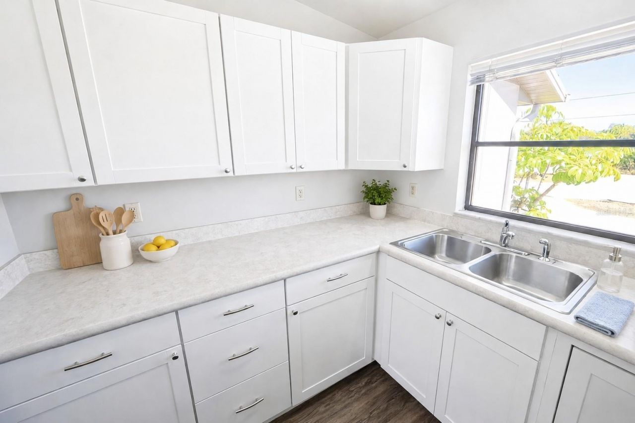 3211 Riverside Drive, Punta Gorda, FL 33950 Photo