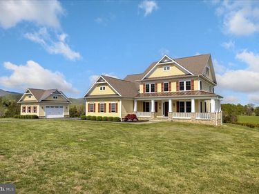 278 LITTLE MOUNTAIN LANE, EDINBURG, VA 22824