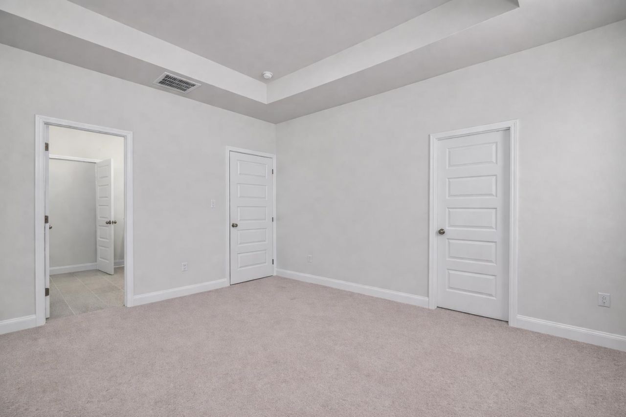 837 Harrison Mill St. Photo 13