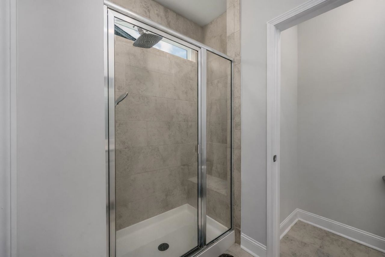 837 Harrison Mill St. Photo 15