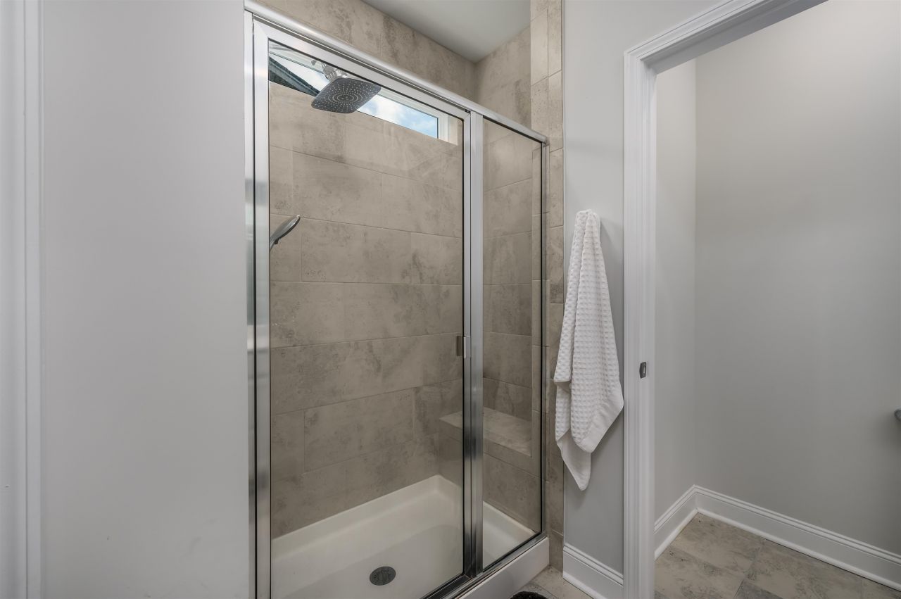 837 Harrison Mill St.  Photo 15