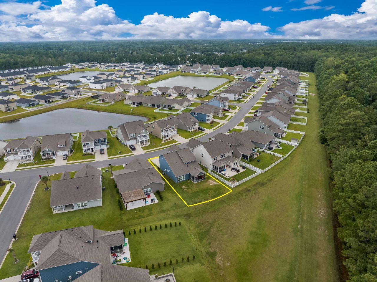 837 Harrison Mill St. Photo 32