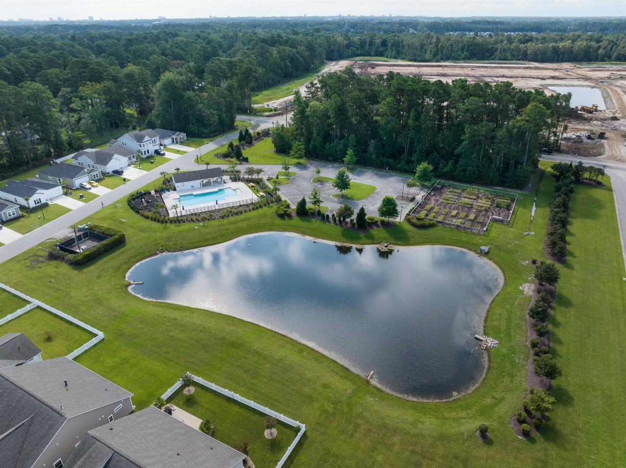 837 Harrison Mill St. Photo 39