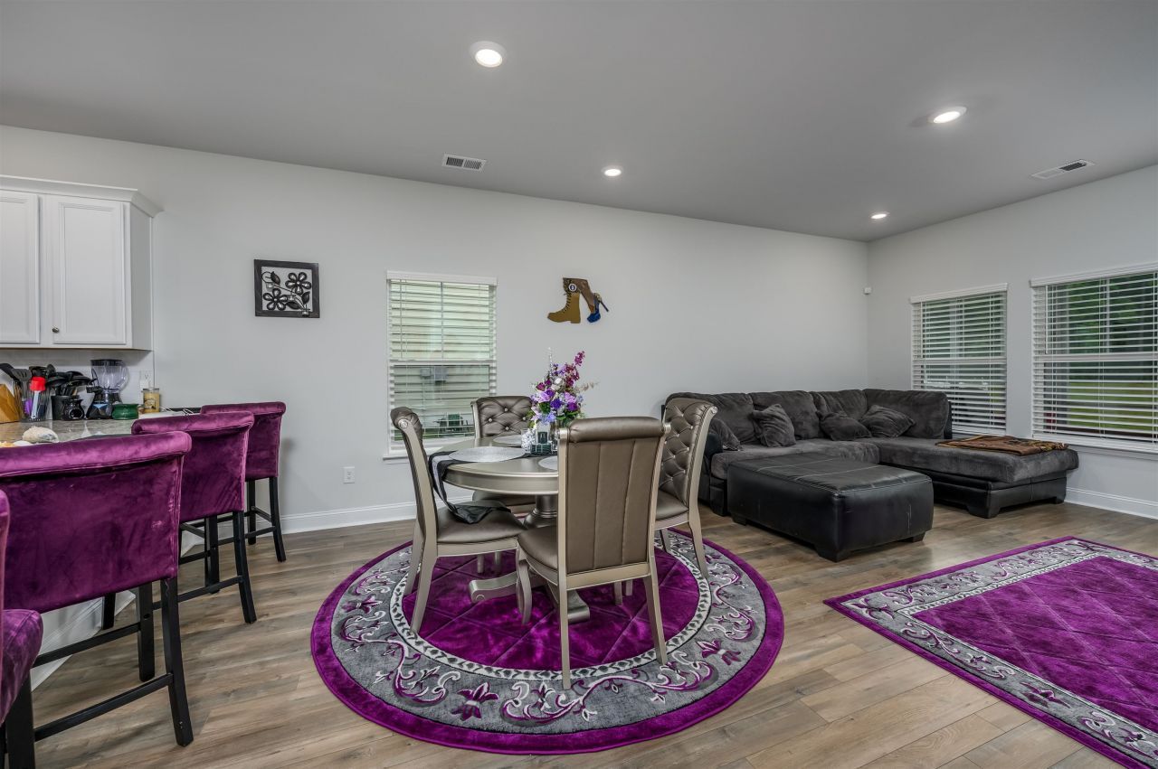 837 Harrison Mill St.  Photo 8