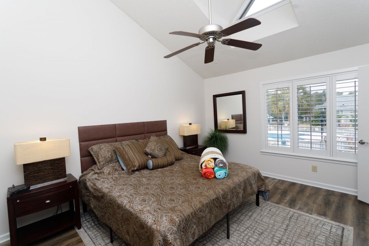 331 Wendover Ct.  Photo 11