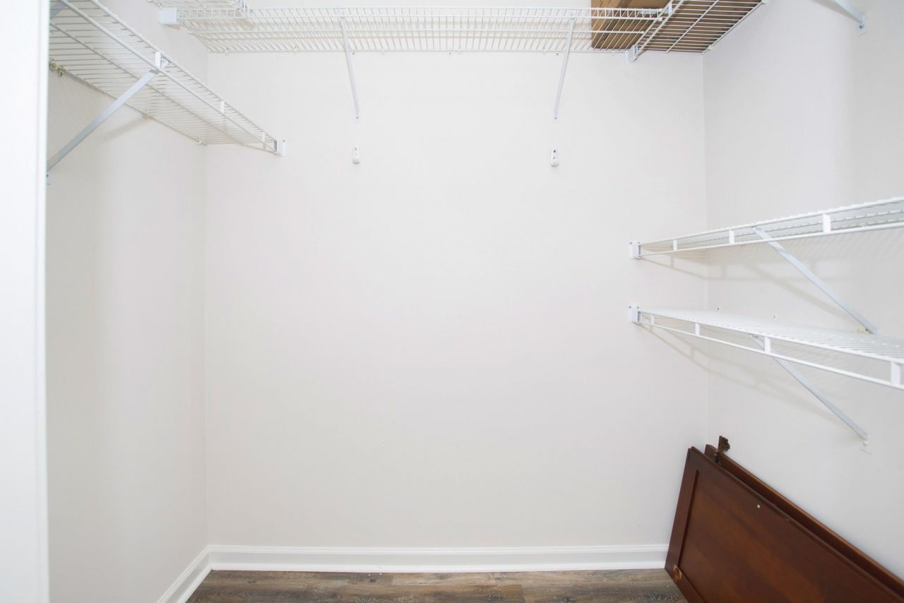 331 Wendover Ct.  Photo 14