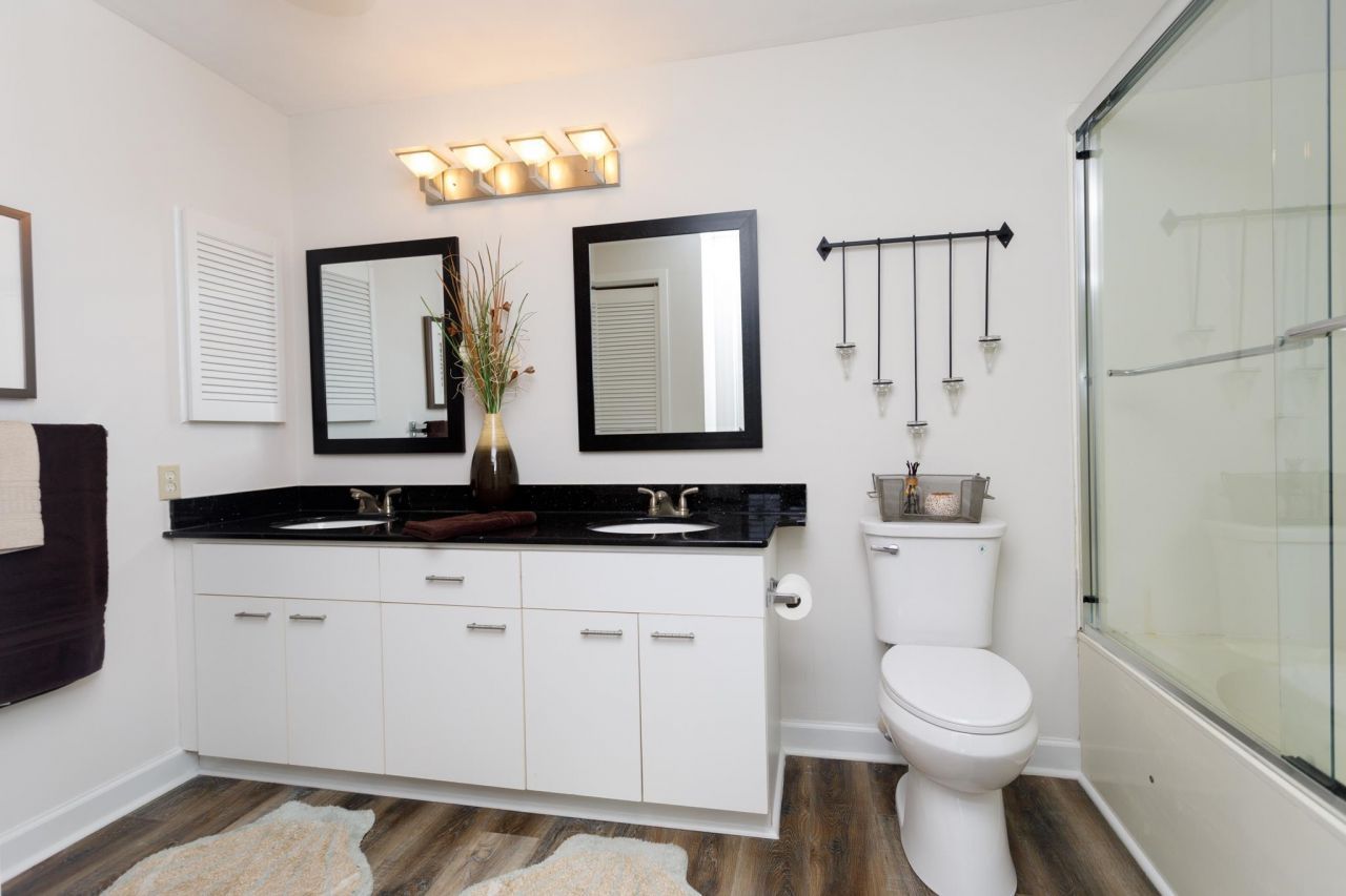 331 Wendover Ct.  Photo 15