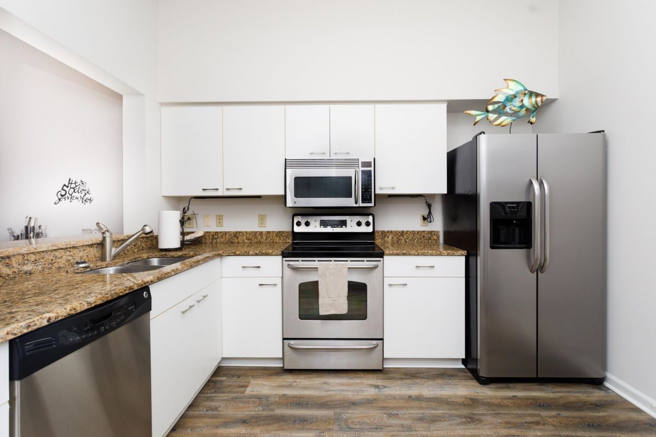 331 Wendover Ct.  Photo 18