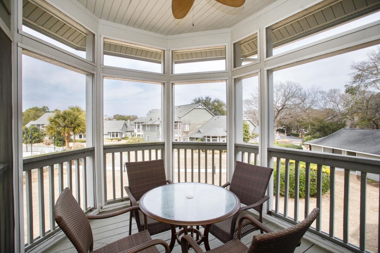 331 Wendover Ct.  Photo 24