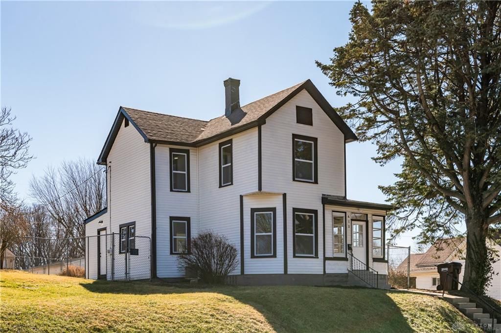 613 E 2nd Street, Xenia, OH 45385 Main Photo