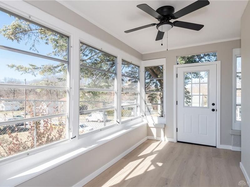 613 E 2nd Street, Xenia, OH 45385 Photo 3