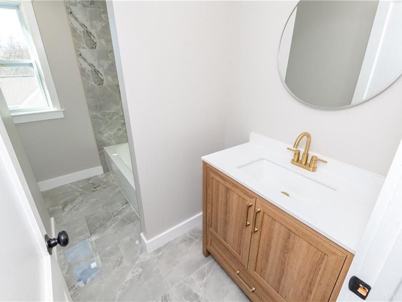 613 E 2nd Street, Xenia, OH 45385 Photo 32