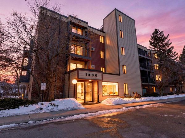 1400 Dakota Avenue S, Unit 210, Saint Louis Park, MN 55416