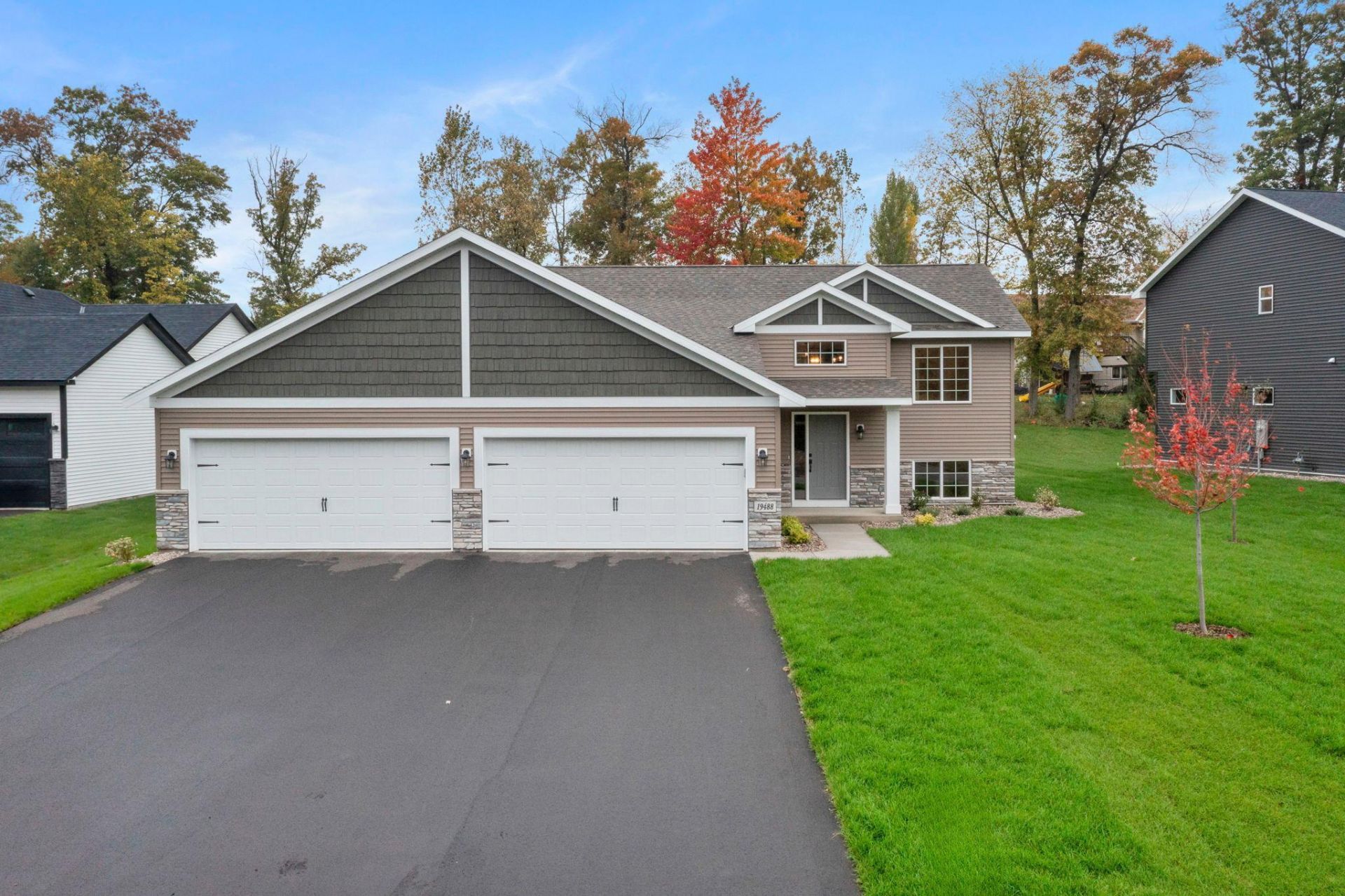 3250 Nottingham Road S Saint Cloud, MN 56301