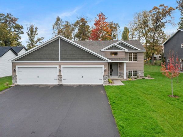 3250 Nottingham Road S, Saint Cloud, MN 56301