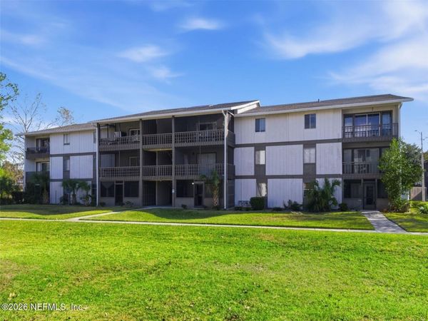 6519 W NEWBERRY Road, Unit 1006, Gainesville, FL 32605