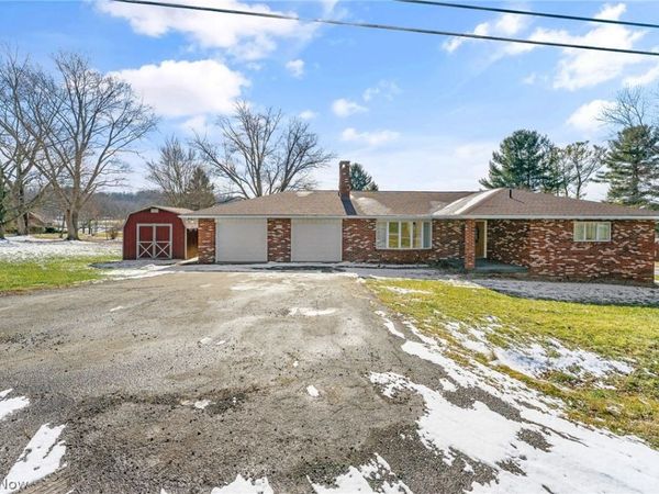 49075 Maple Lane, East Liverpool, OH 43920