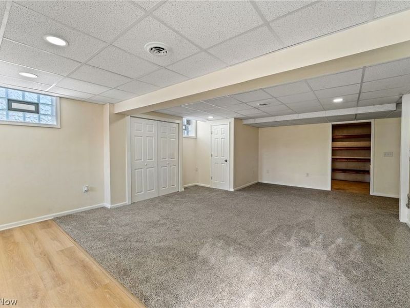 49075 Maple Lane, East Liverpool, OH 43920 Photo 30