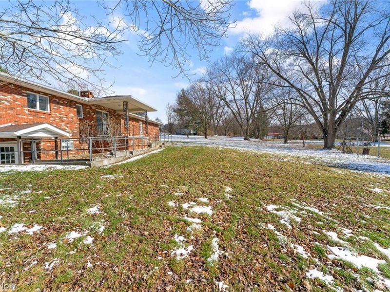 49075 Maple Lane, East Liverpool, OH 43920 Photo 36