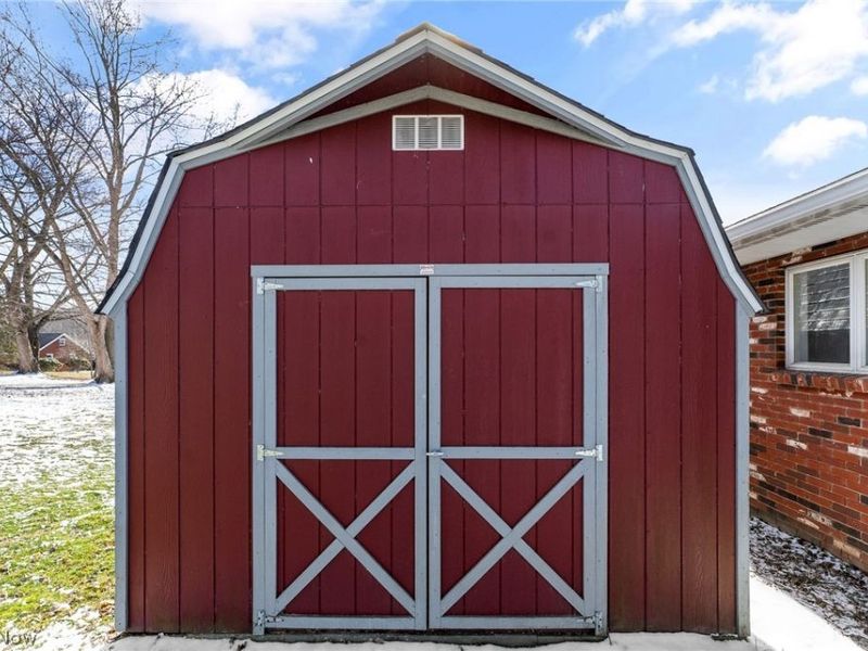 49075 Maple Lane, East Liverpool, OH 43920 Photo 38