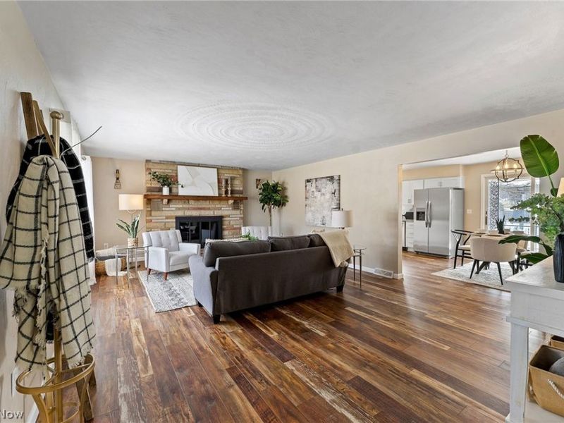 49075 Maple Lane, East Liverpool, OH 43920 Photo 4