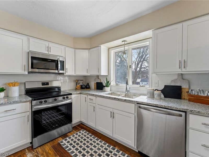 49075 Maple Lane, East Liverpool, OH 43920 Photo 9