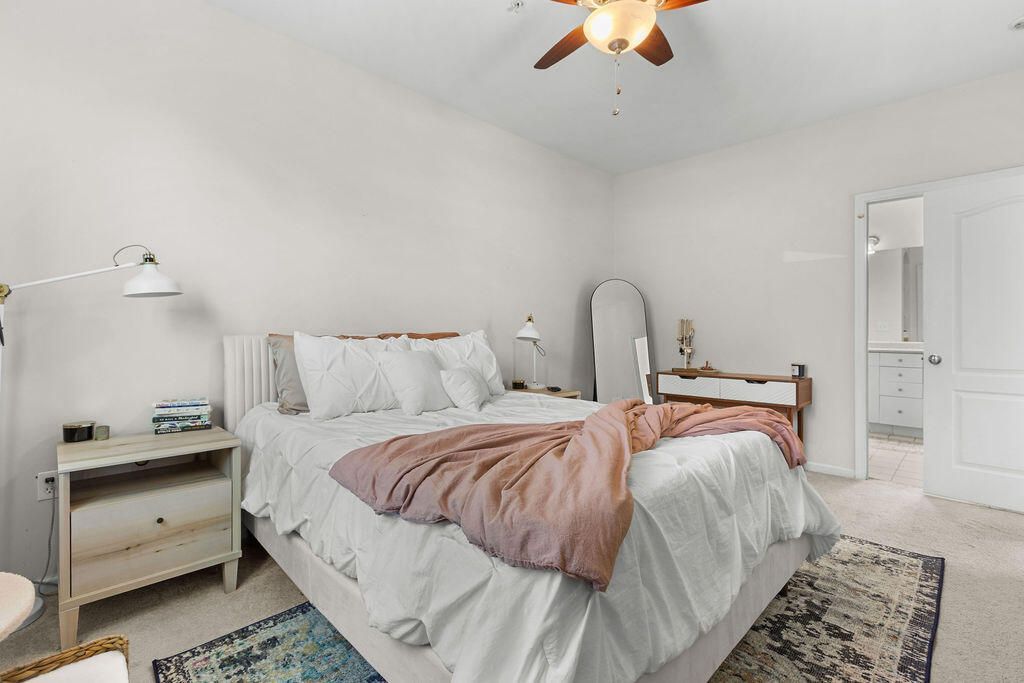 2125 Egret Crest Lane Photo 29