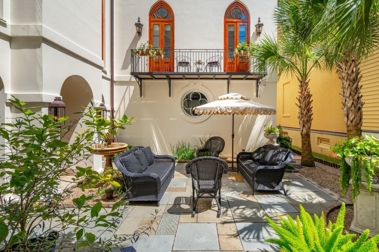 174 N Shelmore Boulevard Photo 13