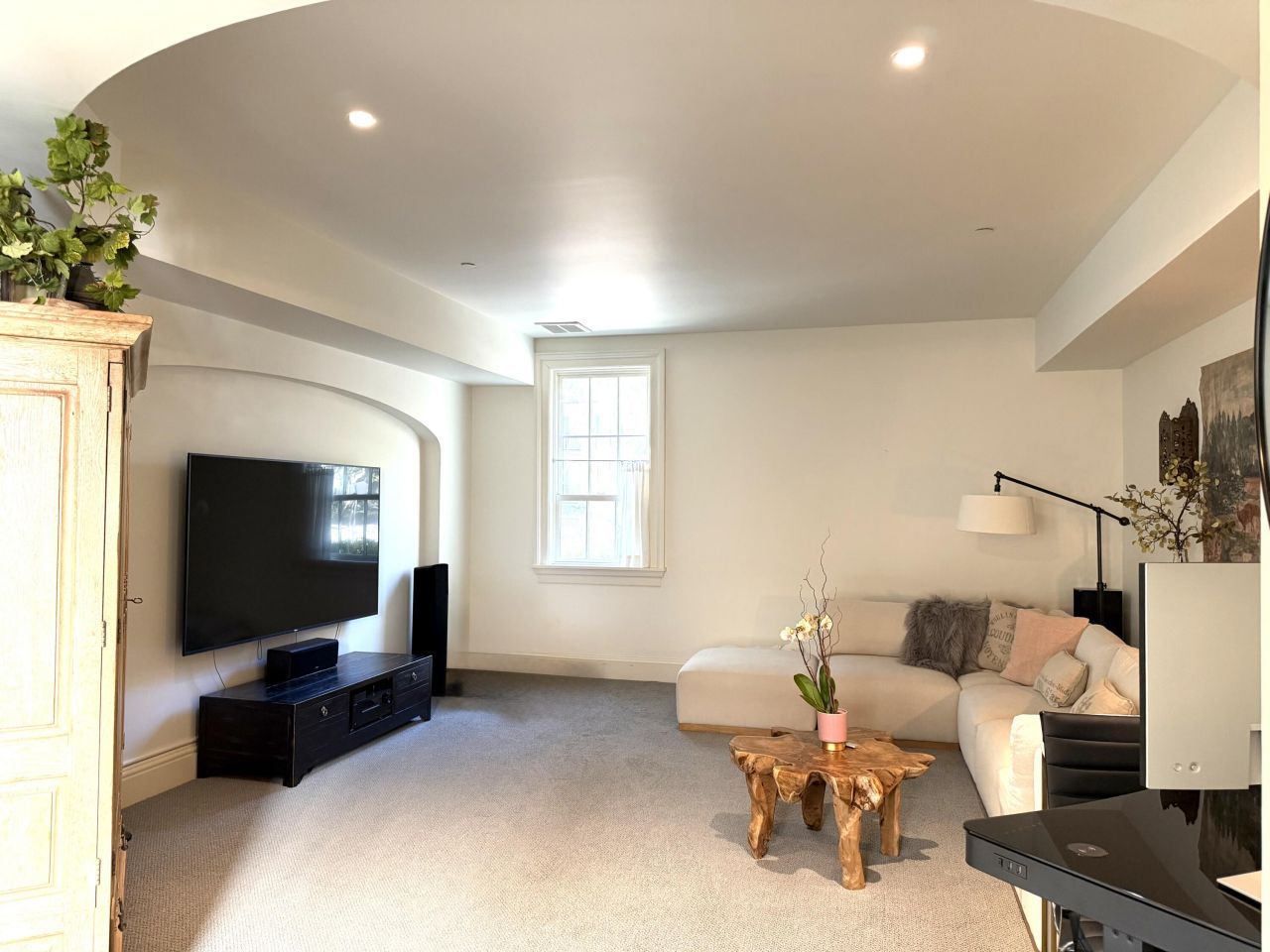 174 N Shelmore Boulevard Photo 16