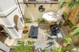 174 N Shelmore Boulevard photo 4