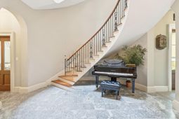 174 N Shelmore Boulevard photo 4