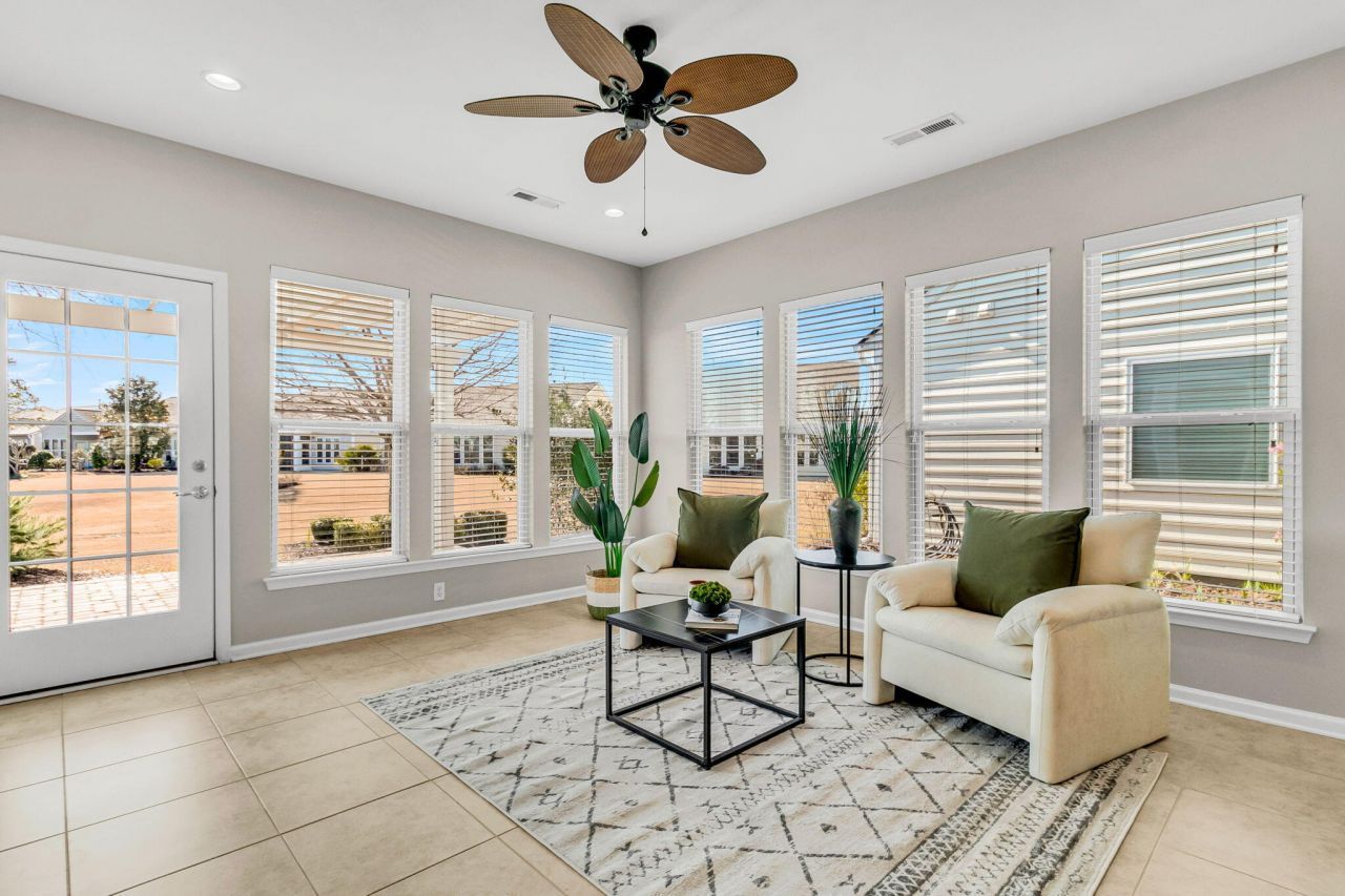 406 Waterlily Way Photo 21