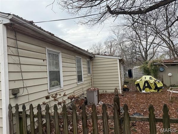 10 B Lane, Herrin, IL 62948