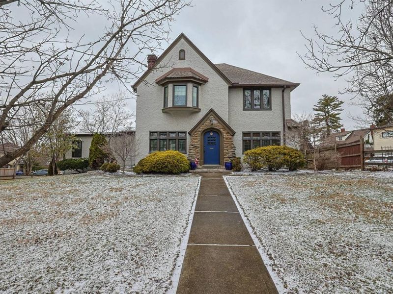 5835 Montgomery Road, Cincinnati, OH 45212 Photo 1