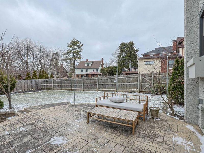 5835 Montgomery Road, Cincinnati, OH 45212 Photo 36