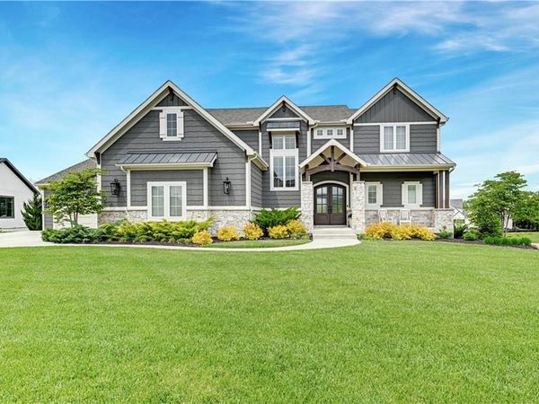 11200 W 169th Street, Overland Park, KS 66221