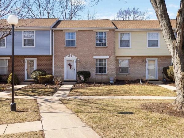 26 WILLIAMSTOWN CIRCLE, Unit 26, YORK, PA 17404