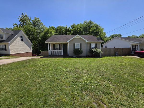 260 Audrea Ln, Clarksville, TN 37042
