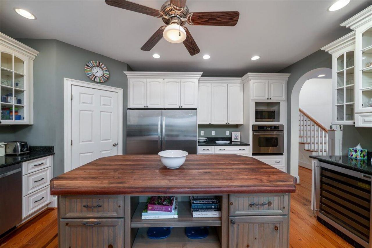 308 Jungle Shores Drive Photo 12