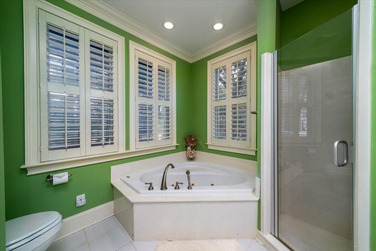 308 Jungle Shores Drive Photo 19