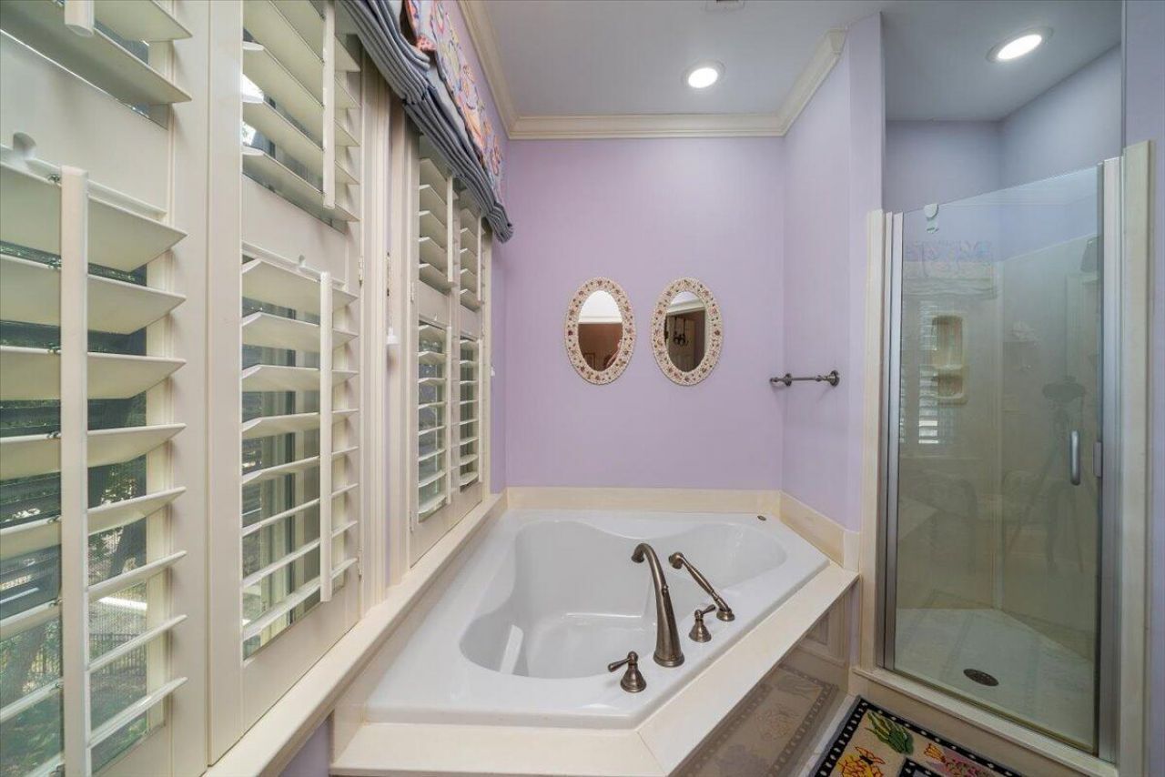 308 Jungle Shores Drive Photo 34