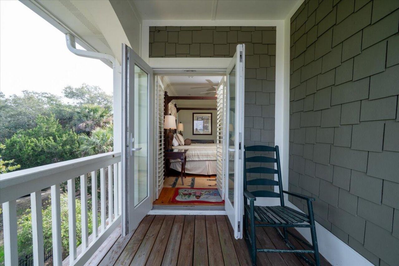 308 Jungle Shores Drive Photo 38